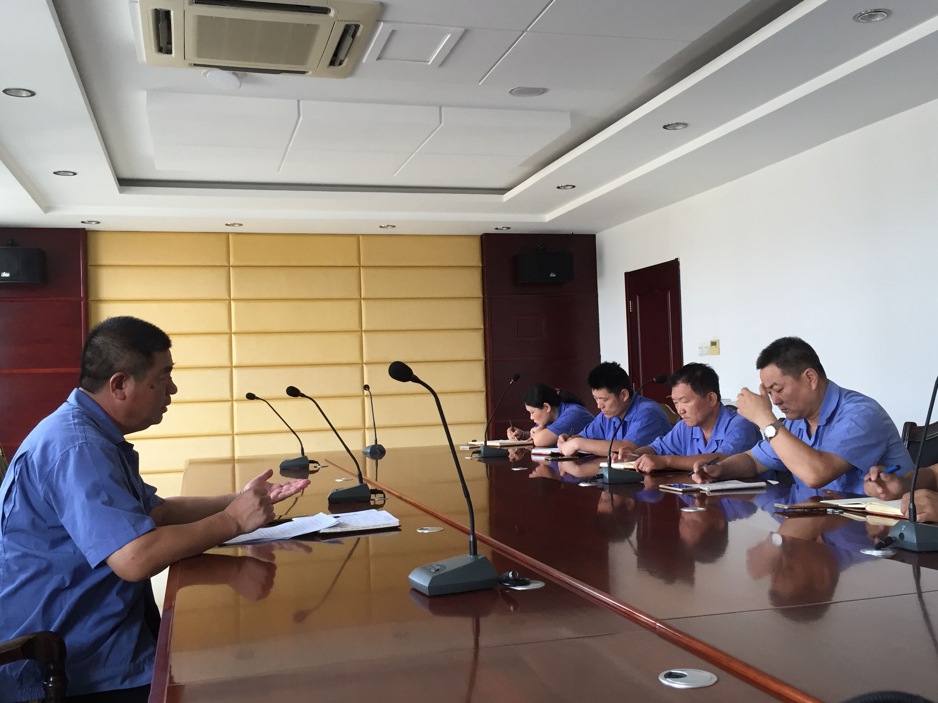 集團(tuán)公司組織召開安全工作會議